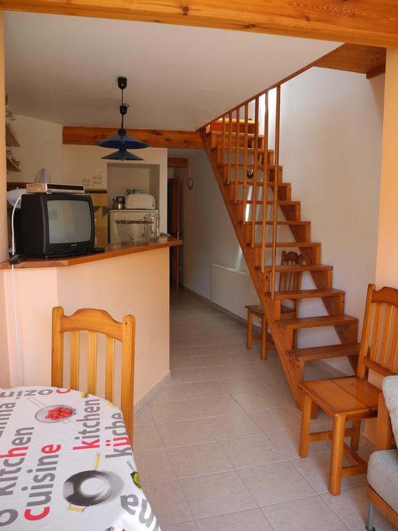 Apartment Cal Viola Torroja Habitación foto